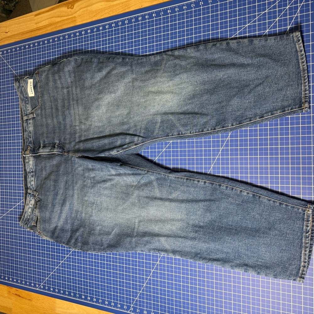 Old Navy Blue Relaxed Jeans with Natural Fading